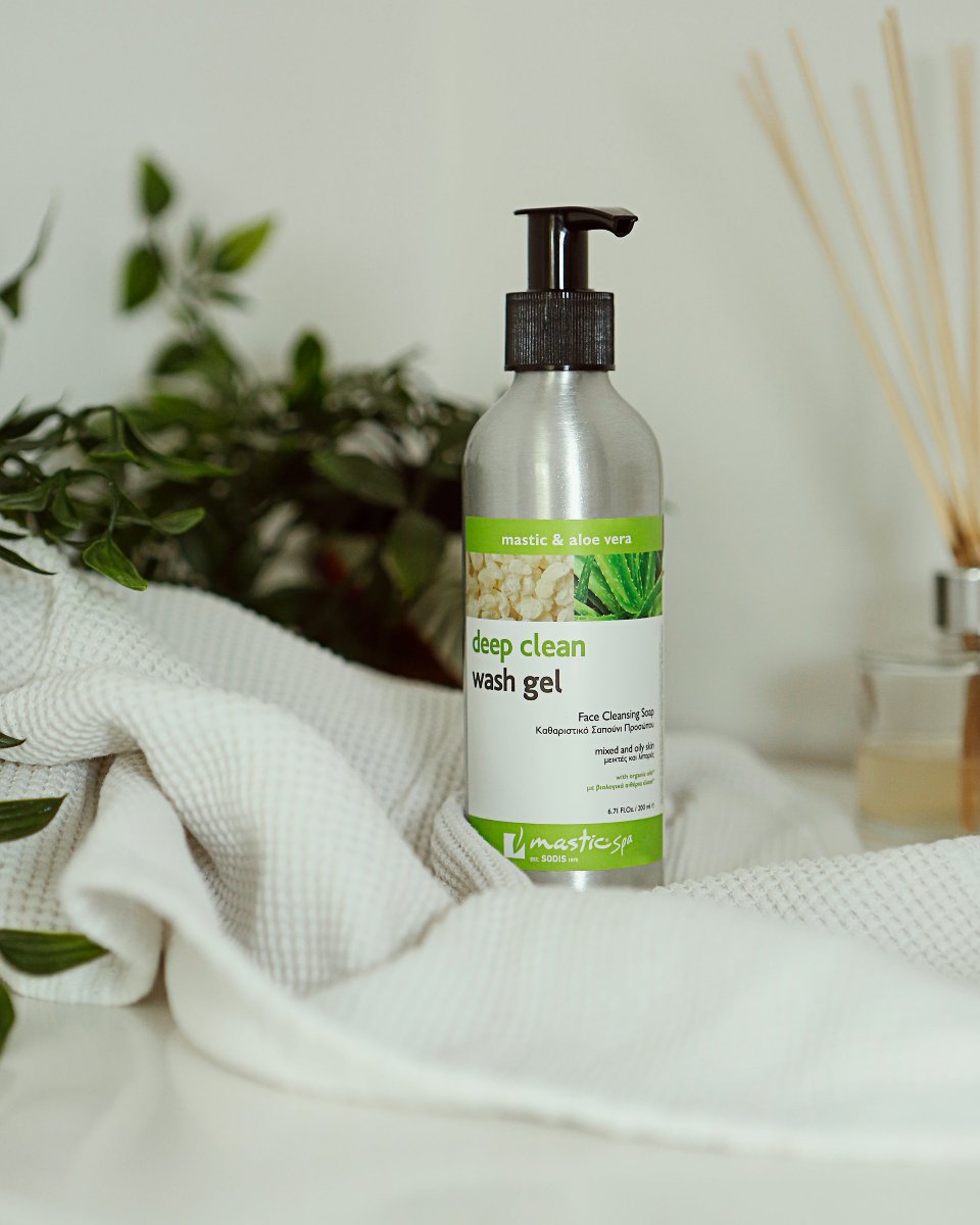 Mastic Spa Aloe Deep Clean Wash Gel Still Life